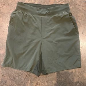Lululemon THE 5” shorts green